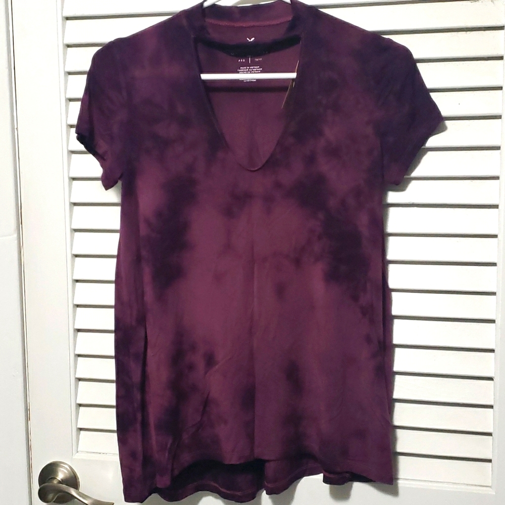 Keyhole tee - Picture 1 of 4